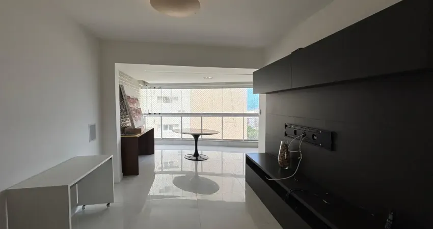 Apartamento 3/4 01 suíte para venda 02 garagens mais depósito