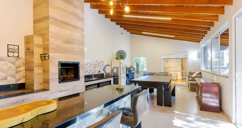 Casa moderna e privativa ao redor da natureza!
