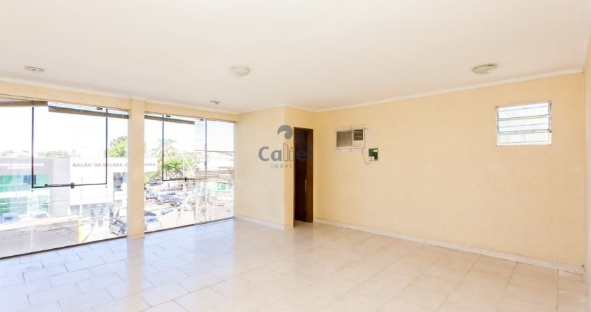 Sala comercial com 1 sala para alugar na Rua Anne Frank, 1440, Hauer, Curitiba