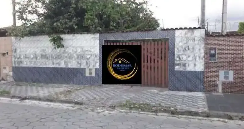 Casa em Mongaguá com 1 dormitórios