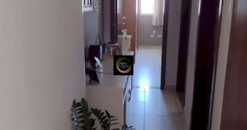 Apartamento em Mongaguá com 2 dormitórios