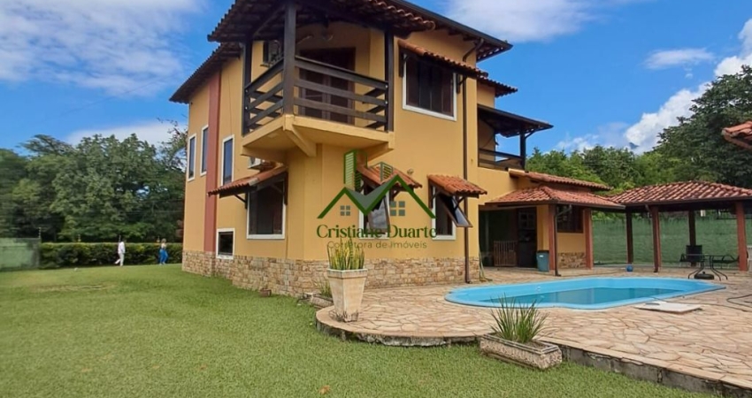 Casa clássica à venda em Penedo