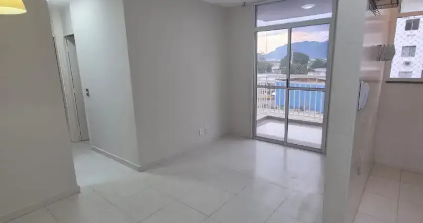 Apartamento 2 quartos, cond. caminhos da barra. anil- jacarepaguá
