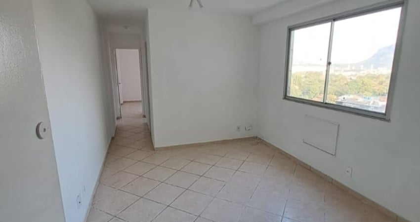 Apatrameto de dois quartos, condomínio bosque da freguesia - anil jacarepaguá chame no whatsapp e agende sua visita ainda hoje ! venha conhecer seu lar! clica e veja mais fotos do imóvel