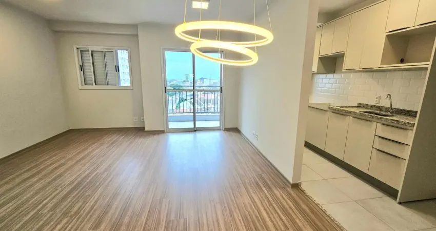 Apartamento desocupado 2 quartos - 1 suíte - novo com armários nunca habitado