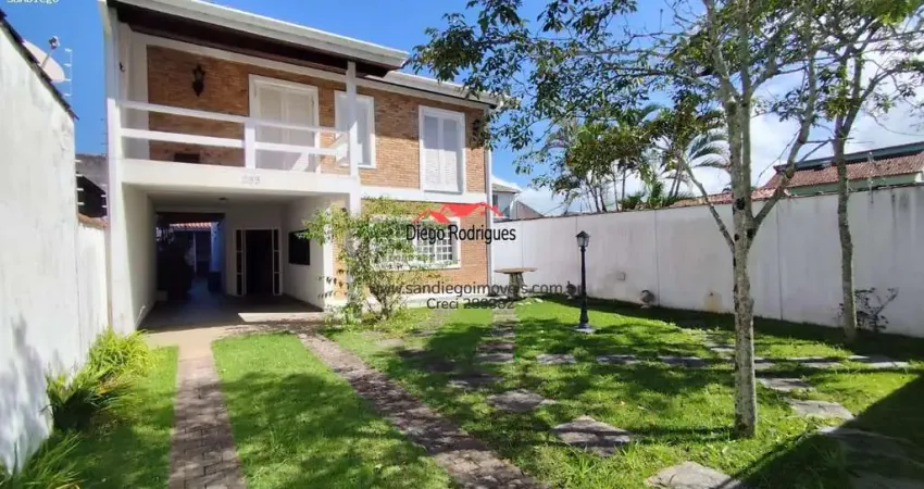 Casa / Sobrado para Venda em Caraguatatuba, Martin de Sá, 3 dormitórios, 3 suítes, 3 banheiros, 4 vagas