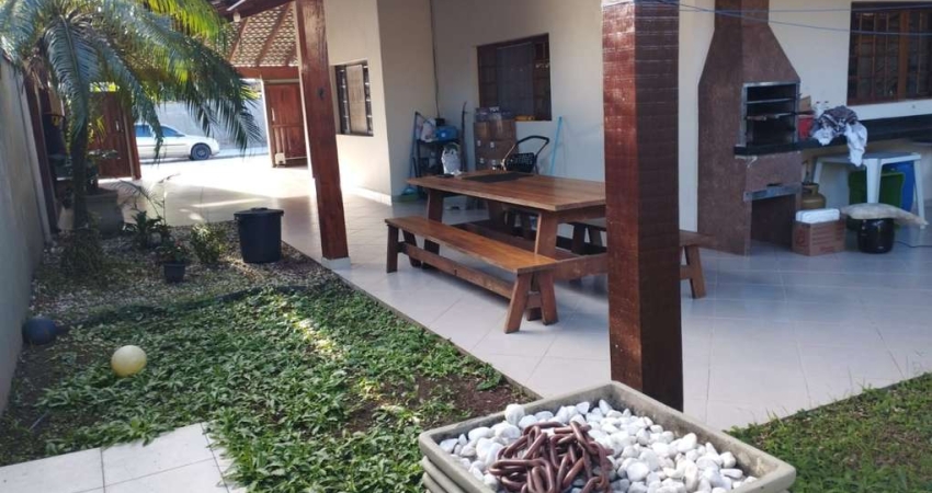 Casa para Venda em Caraguatatuba, Portal da Fazendinha, 3 dormitórios, 2 suítes, 3 banheiros, 3 vagas
