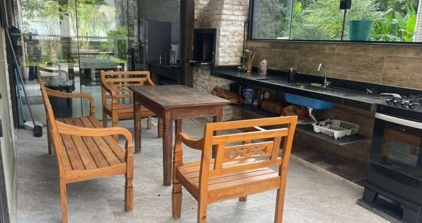Casa em Condomínio para Locação em Caraguatatuba, Mar Verde II, 3 dormitórios, 2 banheiros