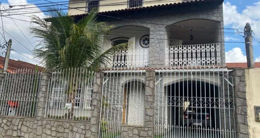 Casa com 5 quartos à venda na Rua Nove, 330, Barreira Cravo, Volta Redonda