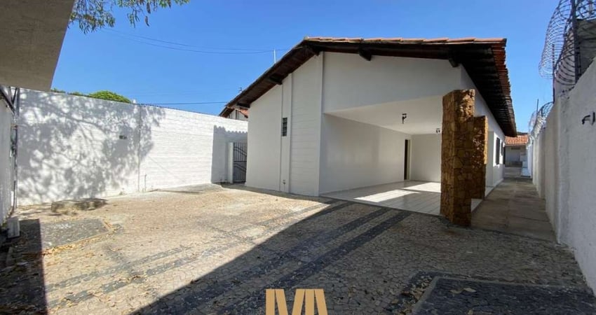Casa com 03 Quartos e 500m² de área total á Venda - Bairro Morada do Sol