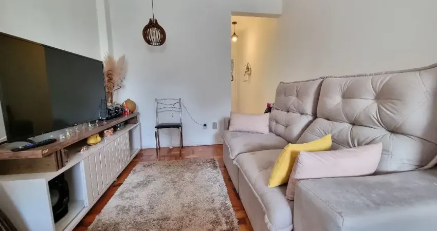 Santa Cecília | Porteira Fechada| 40 m²| Reformado | Andar Alto| SP.