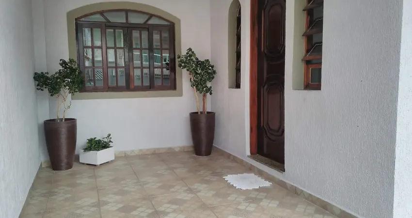 Excelente imóvel no coração do Jardim Maria Helena.