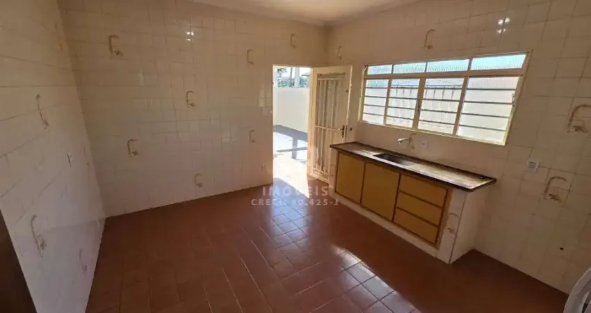 Casa com 2 quartos à venda na Rua Icaraí, 288, Icaray, Araçatuba