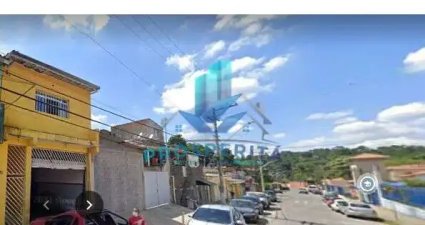 OPORTUNIDADE PARA INVESTIDOR - Terreno com 03 imóveis - Jardim Petropolis- Cotia/SP