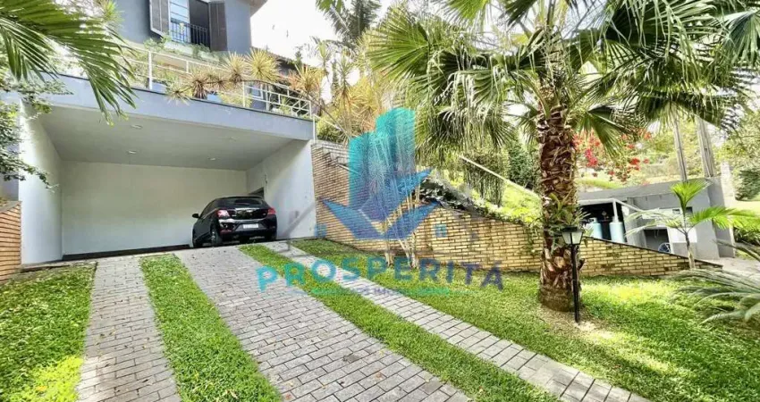 Residencial Euroville - Casa Alto Padrão  4 dorms / 2 sts, linda c/ vista, lareira, piscina, quiosque gourmet!