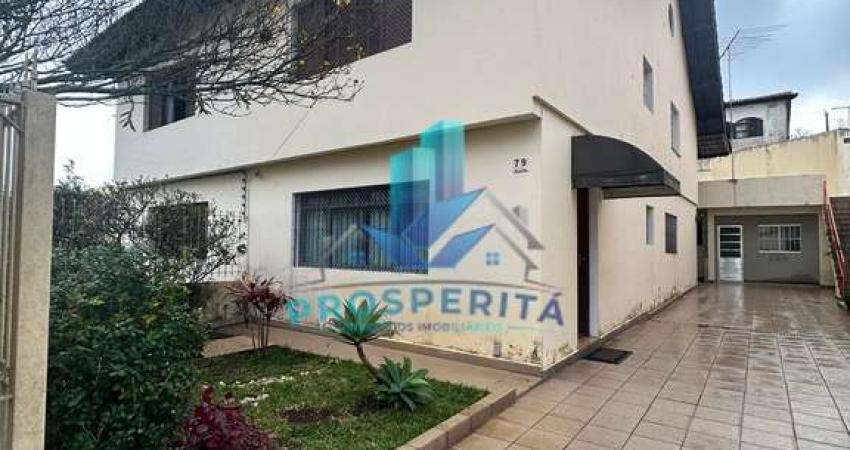 Casa com 3 quartos para alugar no Jardim Sabiá, Cotia 