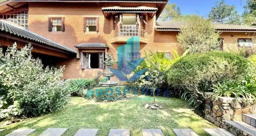 Casa à venda na Rua São Judas Tadeu, Vila Santo Antônio, Cotia