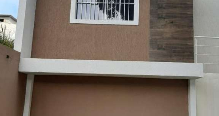 Casa à venda no bairro Botujuru em Mogi das Cruzes - SP.