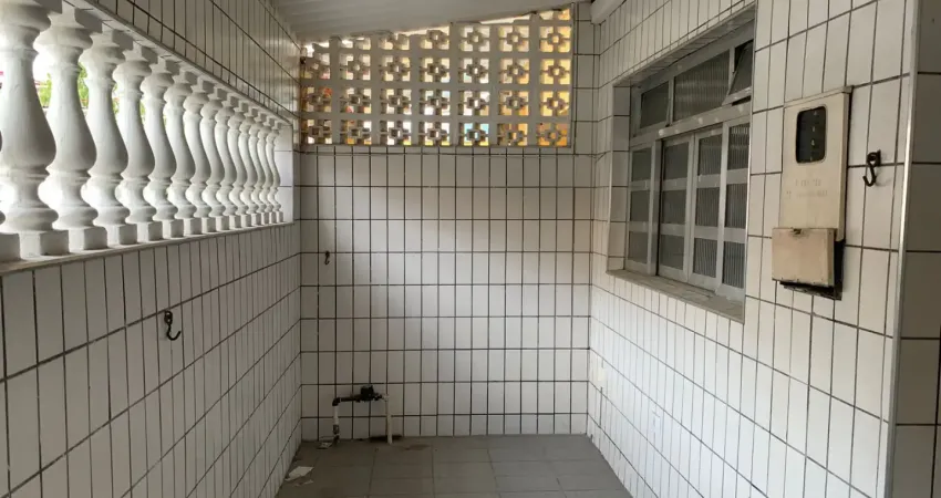 Casa com 2 quartos à venda na Vila Valença, São Vicente