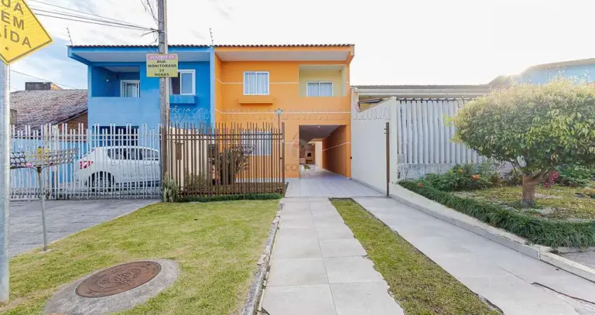 Casa com 3 quartos para alugar na Rua Wadisnaw Mucharski, 195, Abranches, Curitiba