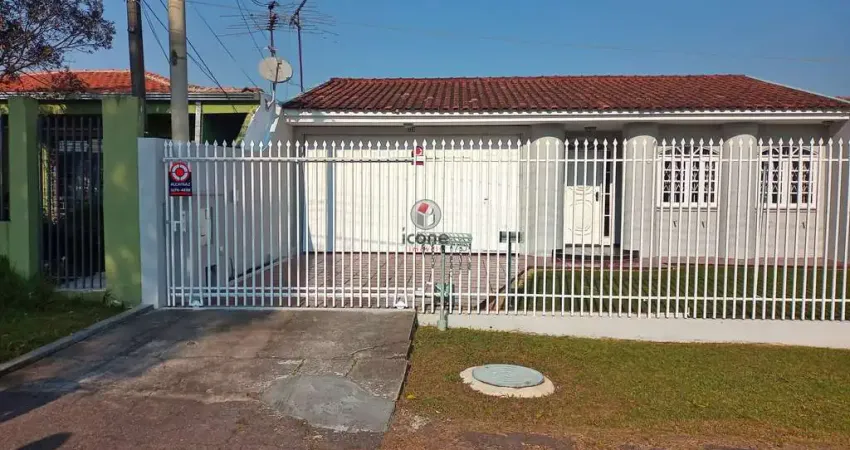 Casa com 3 quartos para alugar na Berta Klemtz, 533, Fazendinha, Curitiba