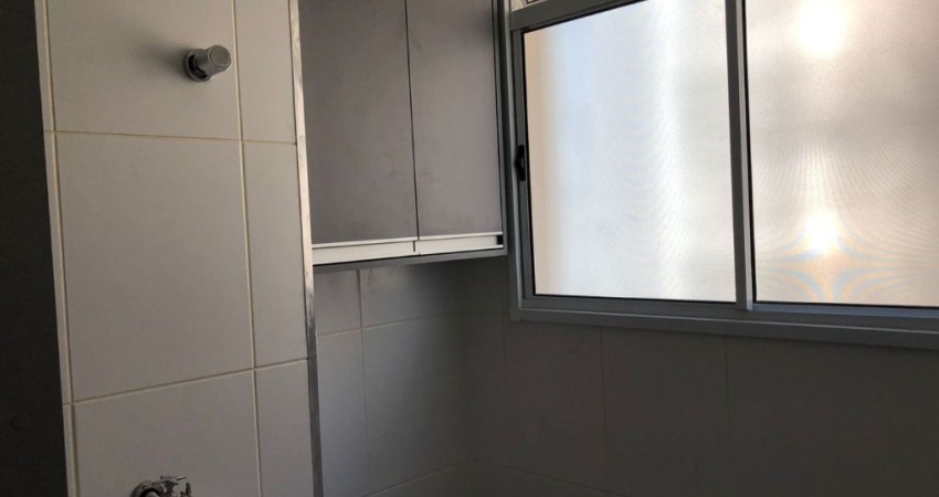 APARTAMENTO 2 QUARTOS, COZINHA PLANEJADA,