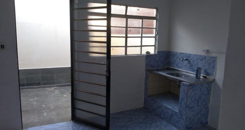 Casa com 2 quartos à venda no Jardim Telespark, São José dos Campos 