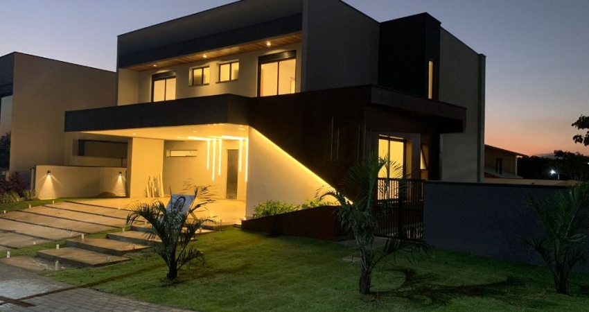 LINDA CASA NO COLINAS DO PARATEHY