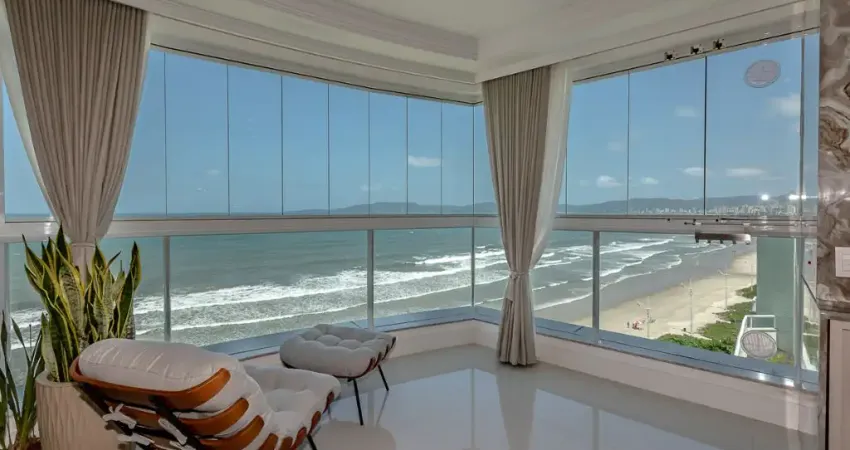 Apartamento Pé na Areia – 4 Suítes | 165m² Privativos | 3 Vagas | Frente Mar