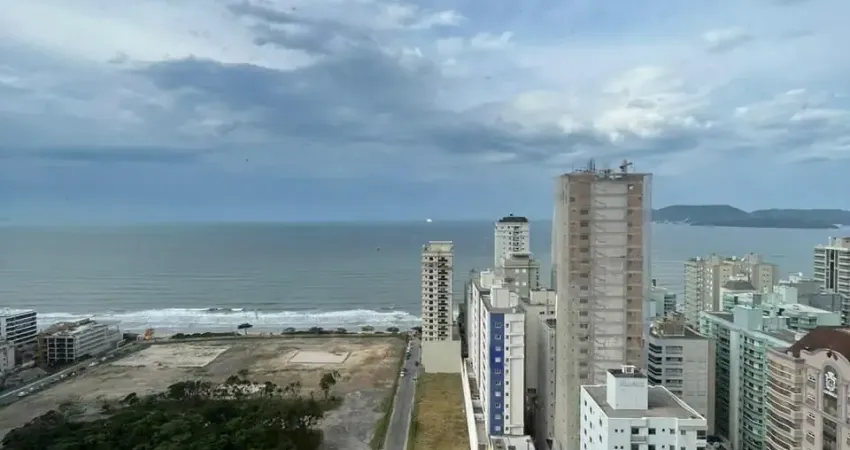 Apartamento Alto Padrão – 4 Suítes | 183m² Privativos | 3 Vagas | Quadra do Mar – Meia Praia
