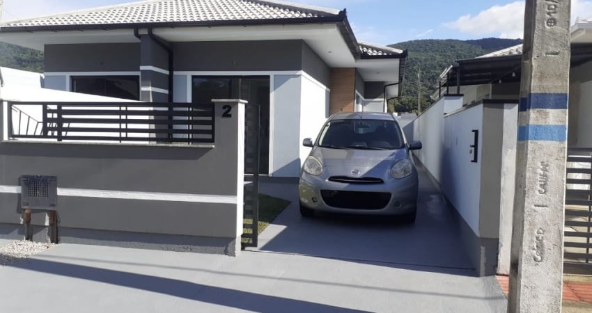 Casa com 2 quartos em  loteamento Bosque São José - SC