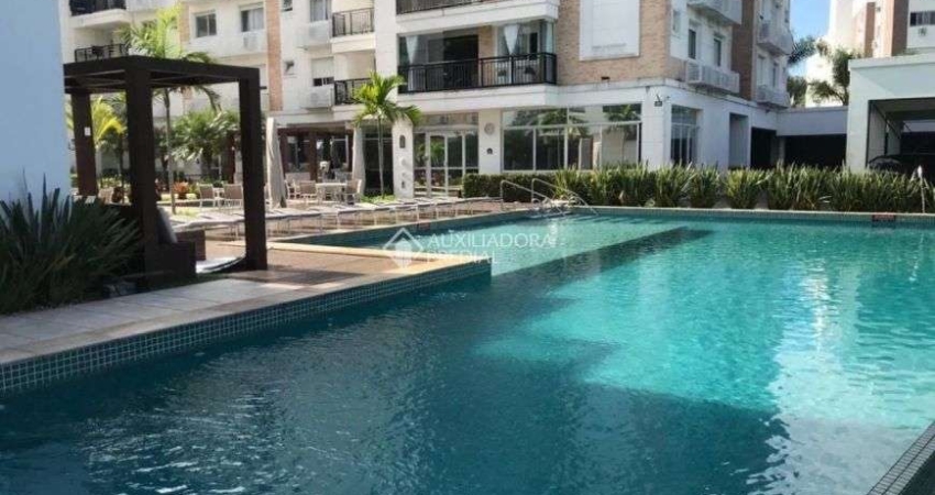 Apartamento com 3 quartos em Abraão - Florianópolis - SC