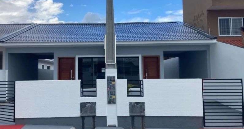 Casa com 3 quartos sendo 1 suíte em Forquilhas - São José - SC