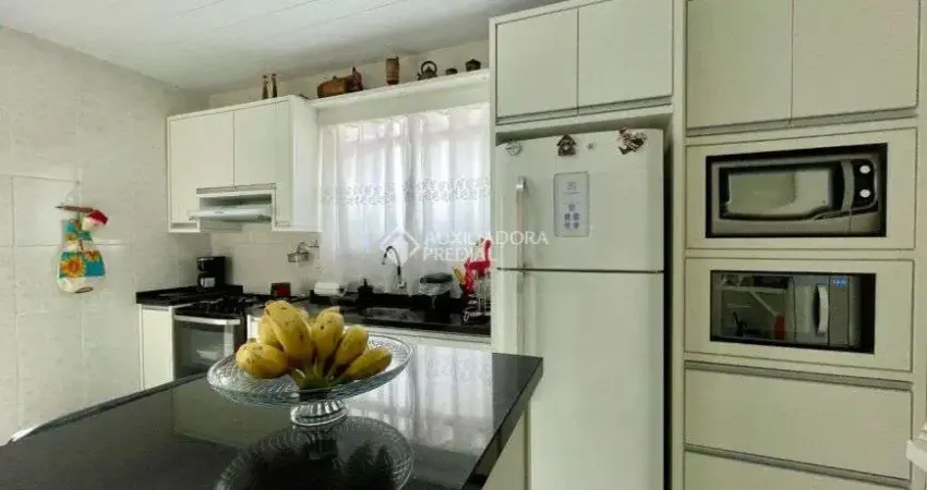 Casa com 3 quartos em Centro - Florianópolis - SC