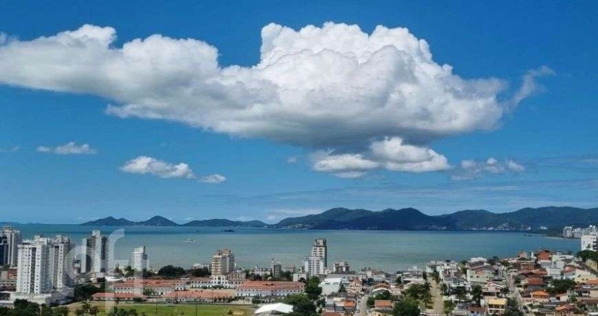 Apartamento com 2 quartos em Capoeiras - Florianópolis - SC