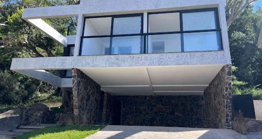 Casa em condomínio fechado com 3 quartos à venda na Rodovia Tertuliano Brito Xavier, 24, Canasvieiras, Florianópolis
