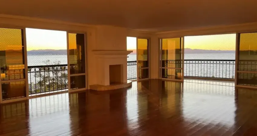 Apartamento com 4 suítes na Beira-Mar Norte Florianópolis/SC