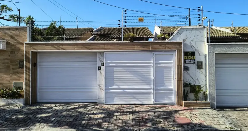 Casa com 2 quartos à venda no Centro, Aquiraz