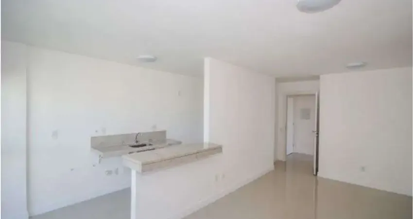 Apartamento de 80 metros quadrados no bairro Recreio dos Bandeirantes com 2 quartos