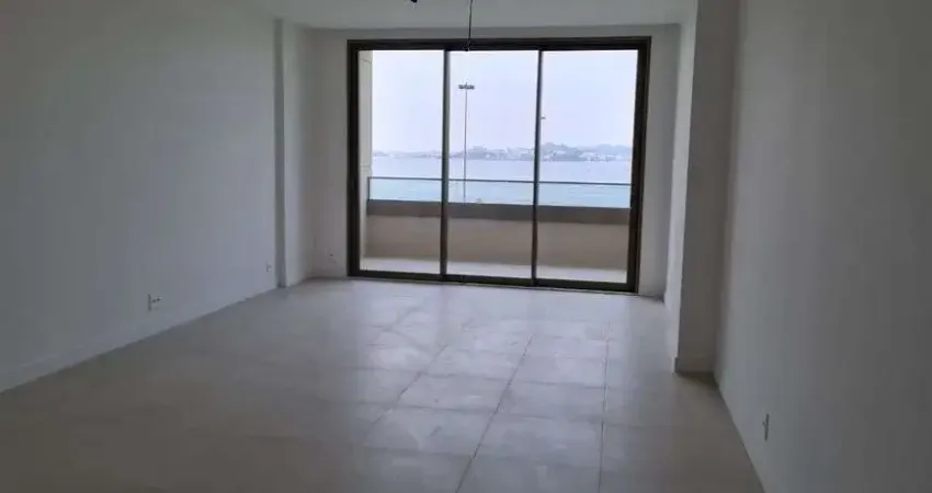 Apartamento para venda possui 155 metros quadrados com 3 quartos em Flamengo - Rio de Janeiro - RJ