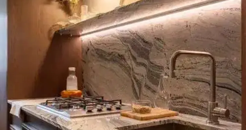 Imóvel para venda possui 53 metros quadrados com 2 quartos em Santo Cristo - Rio de Janeiro - RJ