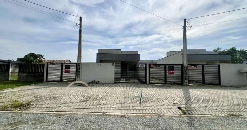 Casa para Venda em Guaratuba, Piçarras, 2 dormitórios, 1 suíte, 1 banheiro, 2 vagas