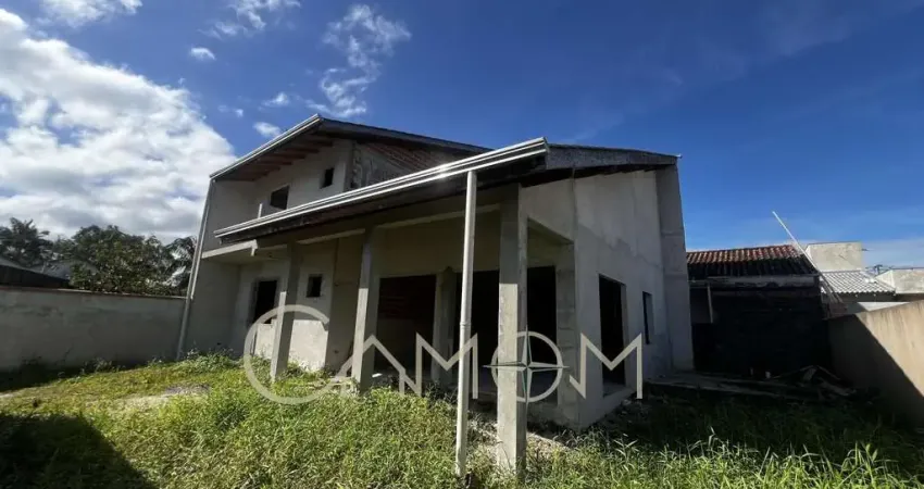 Sobrado para Venda em Guaratuba, Cohapar, 3 dormitórios, 1 suíte, 2 banheiros, 5 vagas