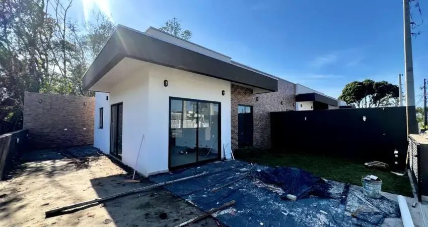 Casa para Venda em Guaratuba, Balneário Eliane, 2 dormitórios, 1 suíte, 1 banheiro, 2 vagas