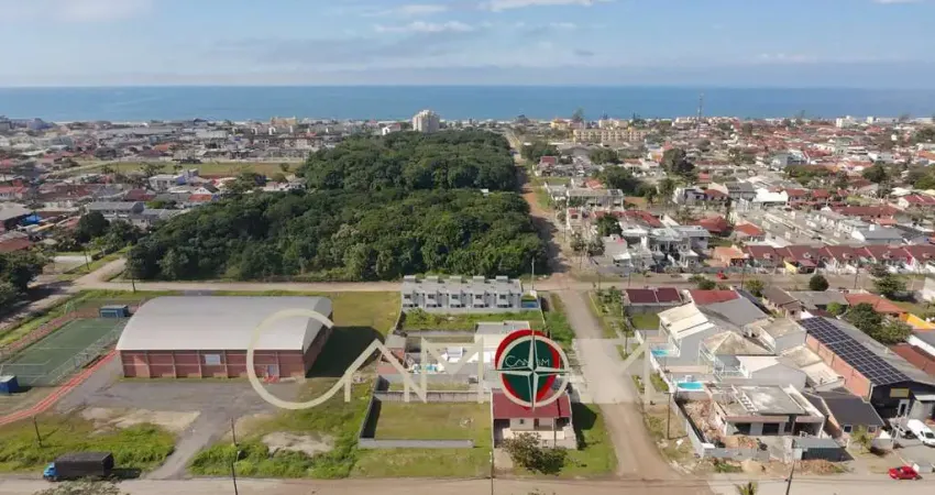Casa para Venda em Guaratuba, Brejatuba, 2 dormitórios, 1 banheiro, 2 vagas