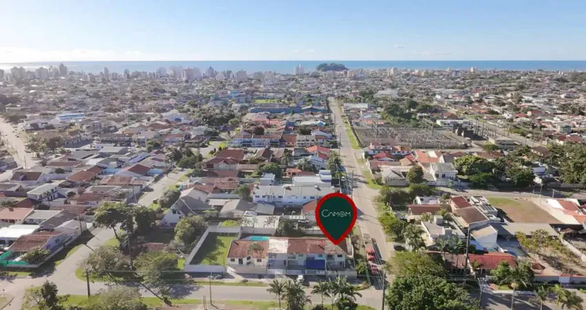Sobrado para Venda em Guaratuba, Cohapar, 3 dormitórios, 1 suíte, 1 banheiro, 3 vagas