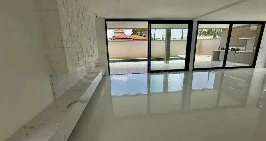 Casa em Condomínio para Venda em Barueri, Alphaville, 5 dormitórios, 4 suítes, 5 banheiros, 4 vagas
