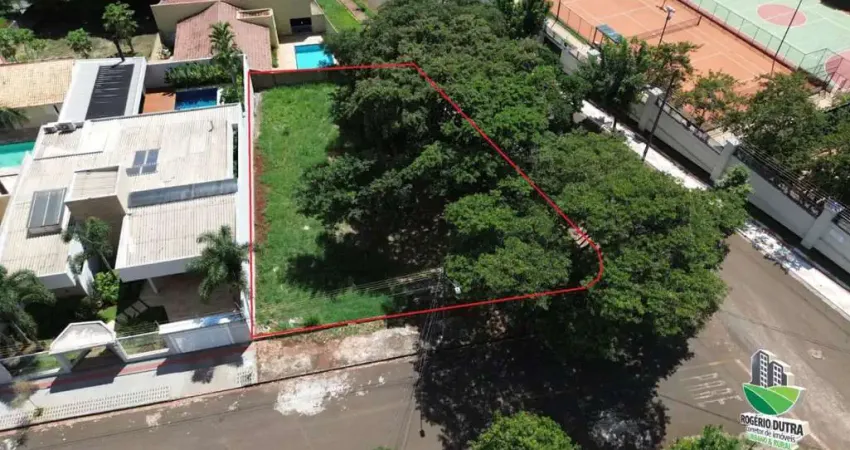 Terreno à venda na Rua Neila Ribeiro, Parque Residencial Alcântara, Londrina