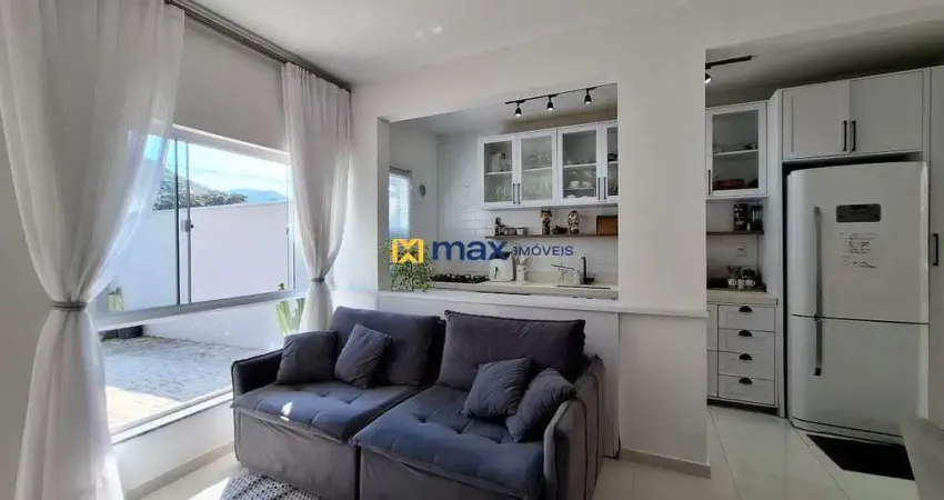 Excelente apartamento semi mobiliado com 3 quartos sendo 1 suíte à venda no bairro Ressacada em Itajaí