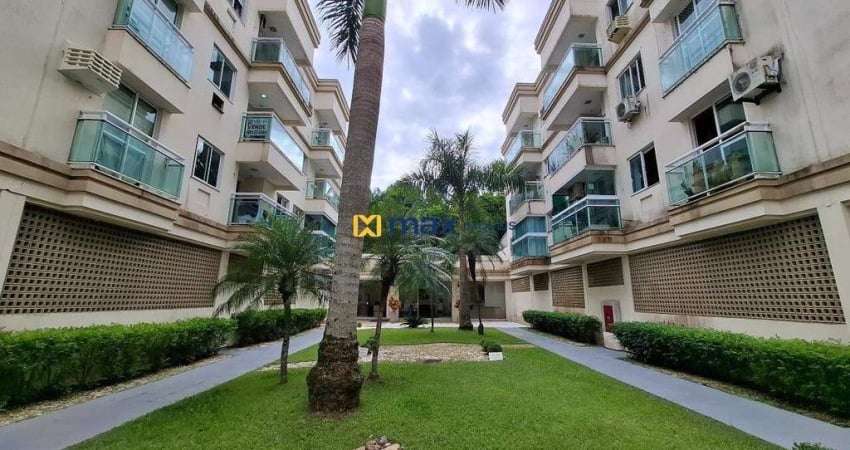 Apartamento com 02 dormitórios no Municípios, em Balneário Camboriú